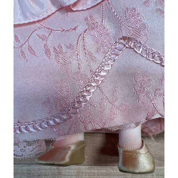 Madame Alexander First Lady Doll Series III Abigail Fillmore Collectible With Bo - Picture 5 of 6